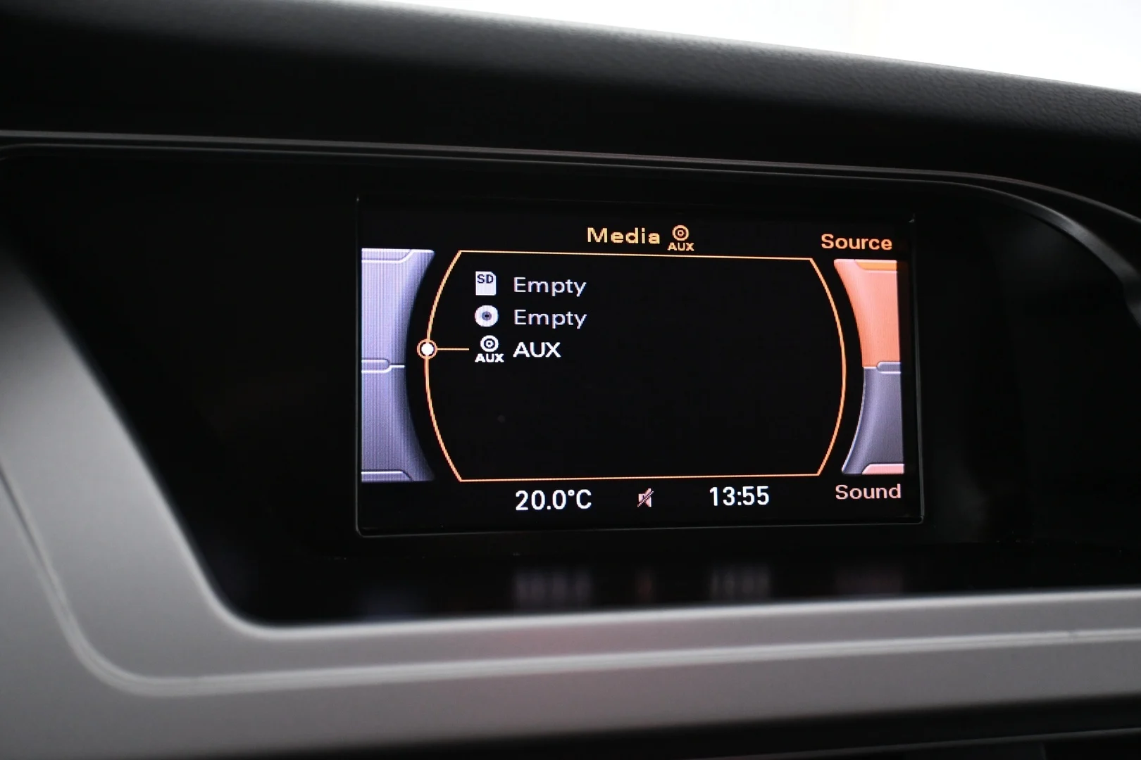 Car Image - 4u8eB38FqngN9qEi5p38Fd
