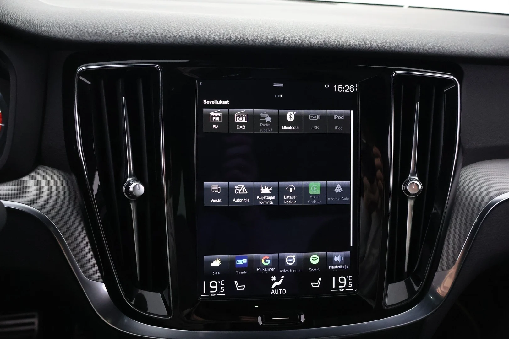 Car Image - 1Fpq9bJEU2MzFkSznXvD6h