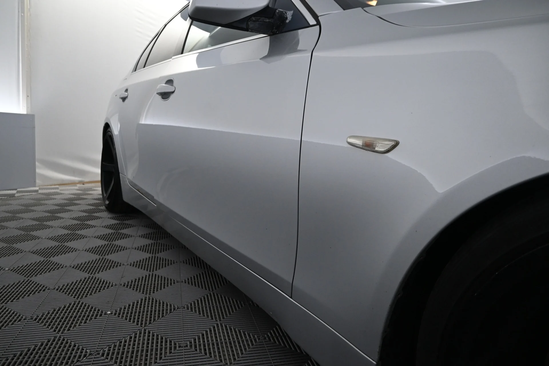 Car Image - 25AkVkDUVig8uzuEsdDVFH