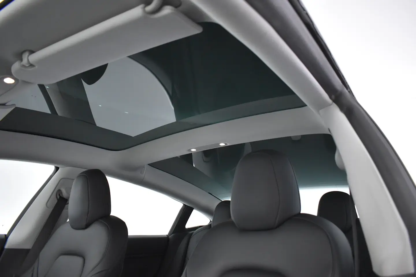 Car Image - 1AUI4KrMXUI7j4JIPftQwg