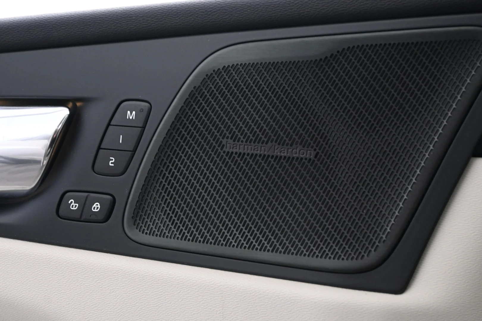 Car Image - 19VrakJBwYRsegDgOA5Okv