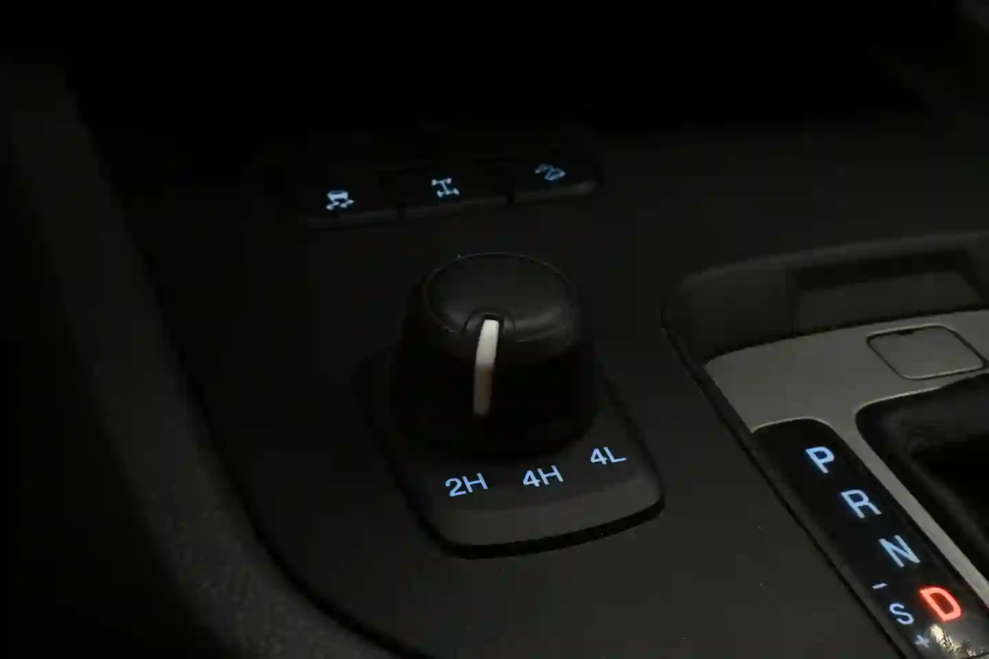 Car Image - 48HqT0SkVTeCq96q6xDMkV