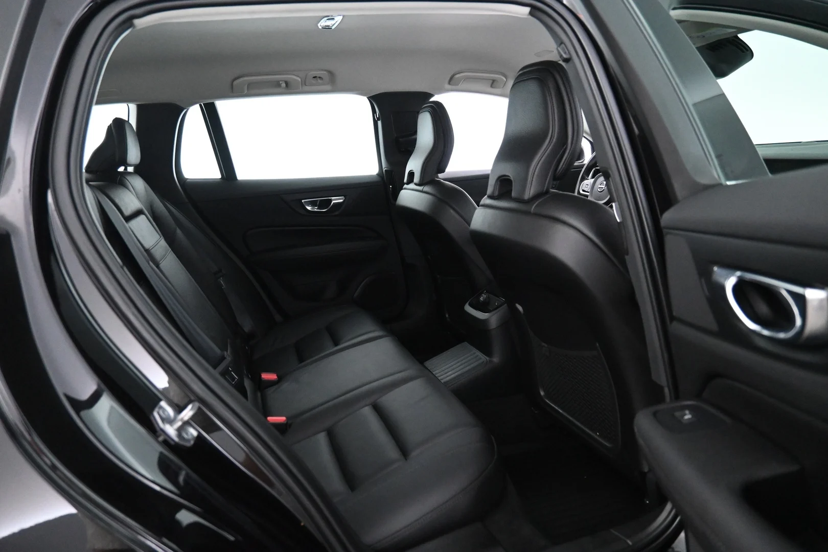 Car Image - 30IEGZM3pMXSMyfrTDbfff