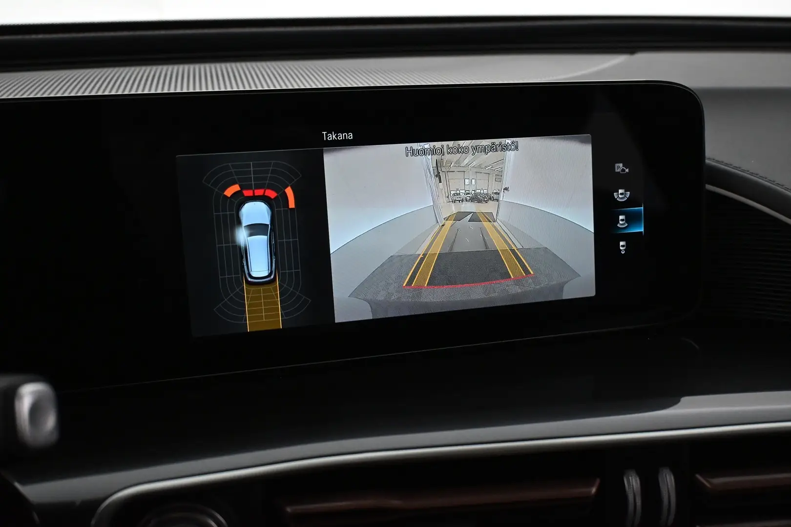 Car Image - 4i0S3fC7d43CmUmxGpiHwr
