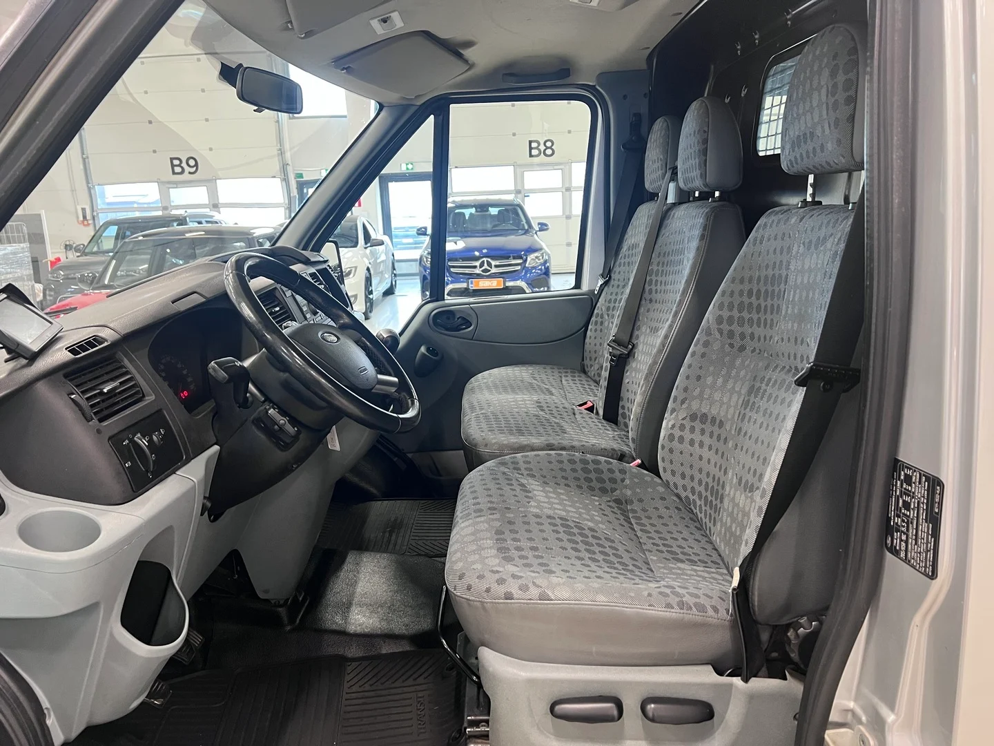 Car Image - zU4TdadrpQV8QGrhveaaj
