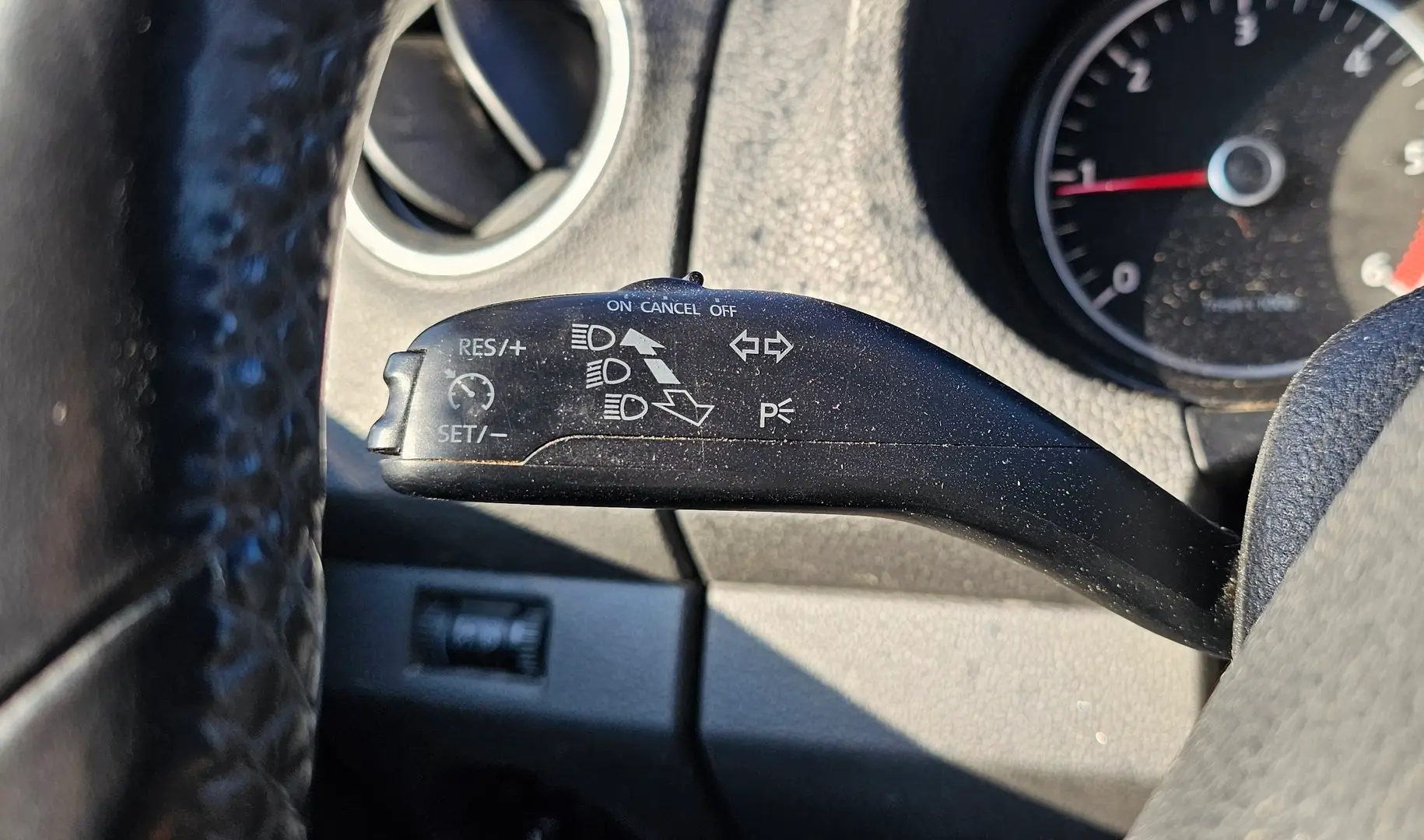 Car Image - 1h1WcGNwmrborkENWJstgp