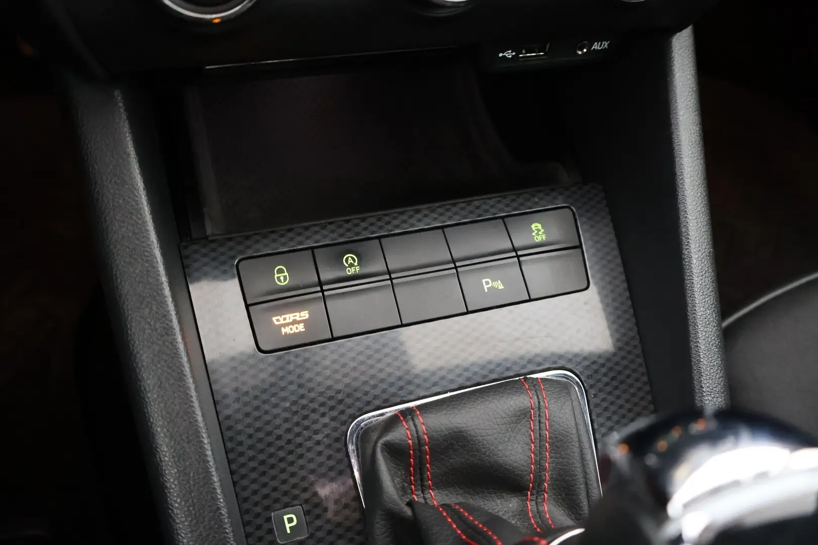 Car Image - 1jdSEFGFNhj0AUrSmadBki