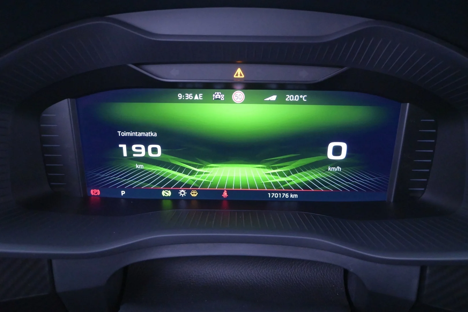 Car Image - 5Q7TPXnHgjJXTB5Whzotox