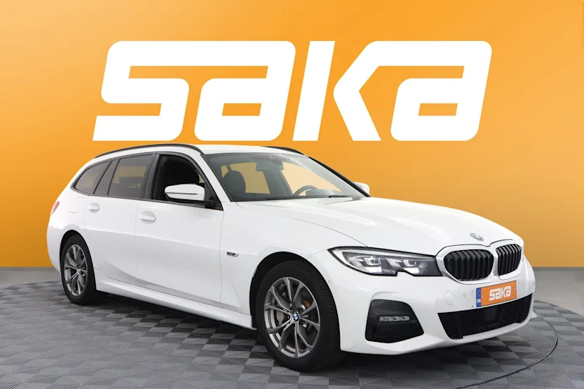 BMW 330