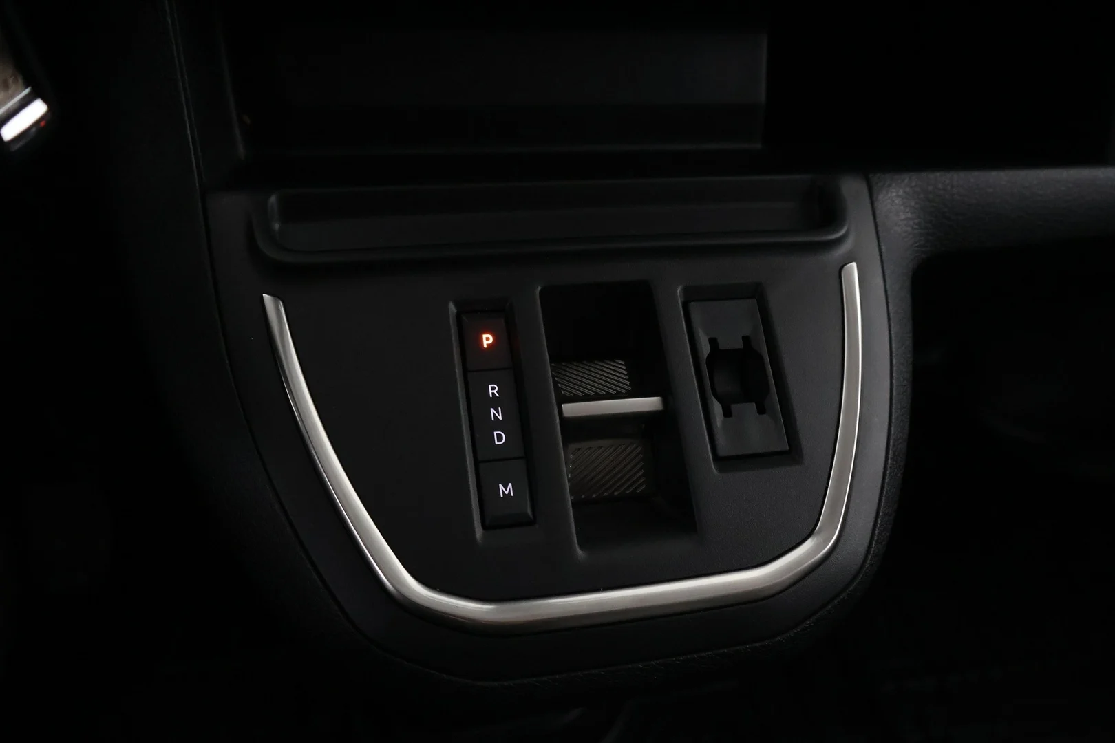 Car Image - 77cKFy9IzN0mO4ykSwHCLZ