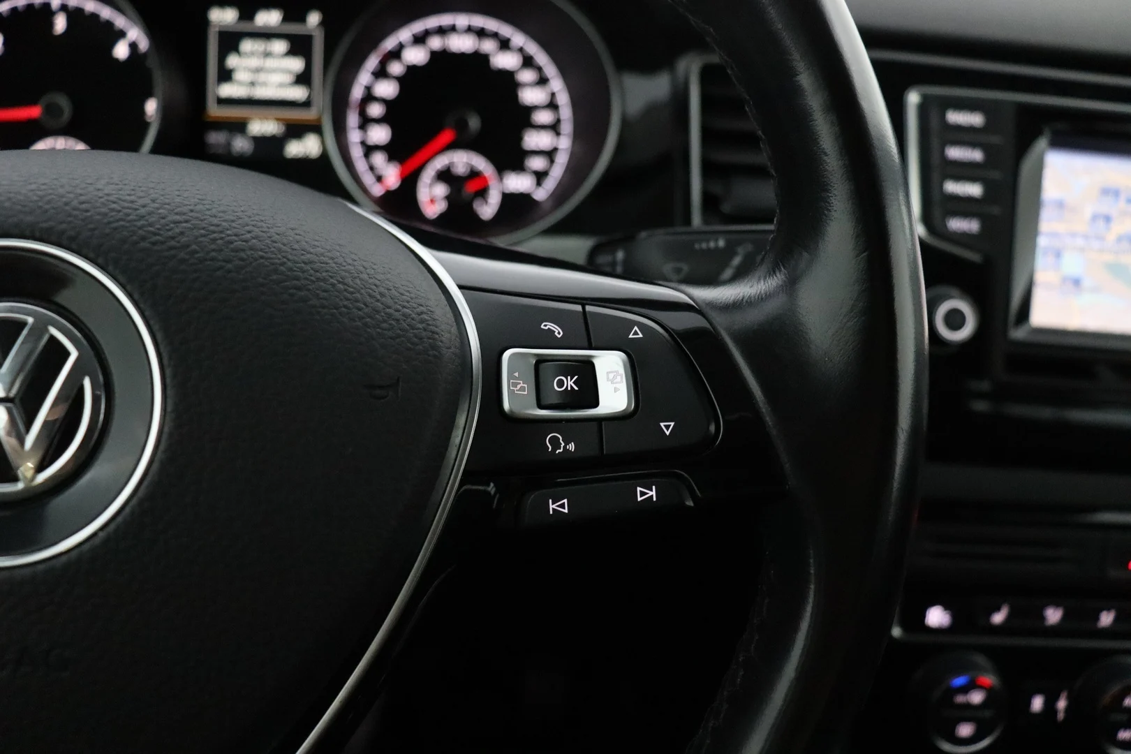 Car Image - 5SeoVFVNLk5K3T7wAUAroG