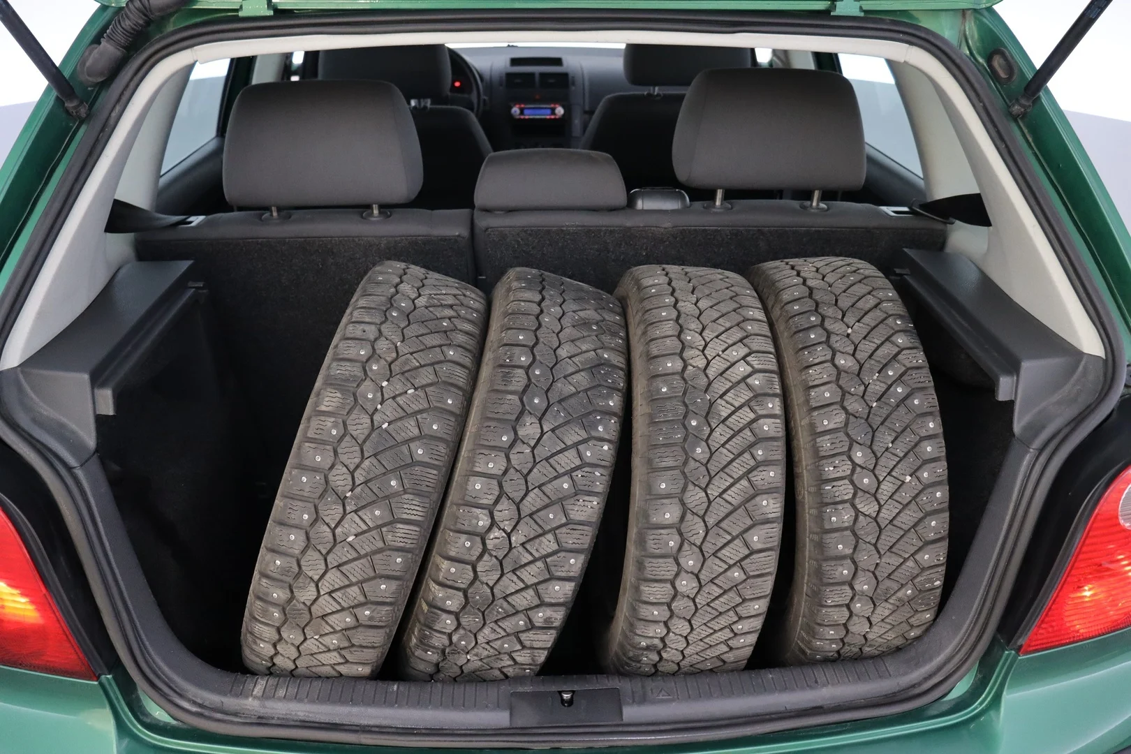 Car Image - 328Bngy3kVHHAU459UFBZW
