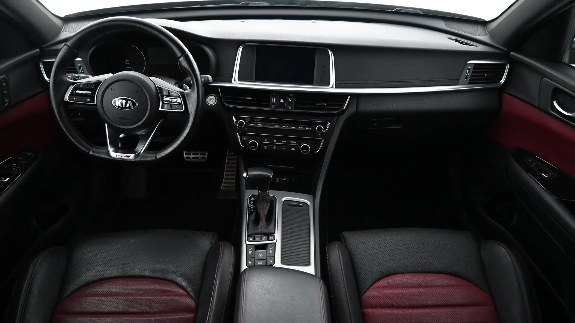 Car Image - 5QWnCAGh1peihwVSO5Cexq