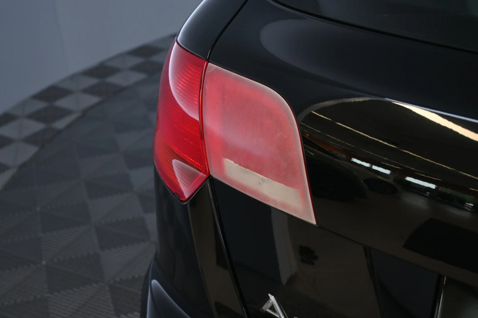 Car Image - 1eOZrcYK7CltalaYi1TF6K