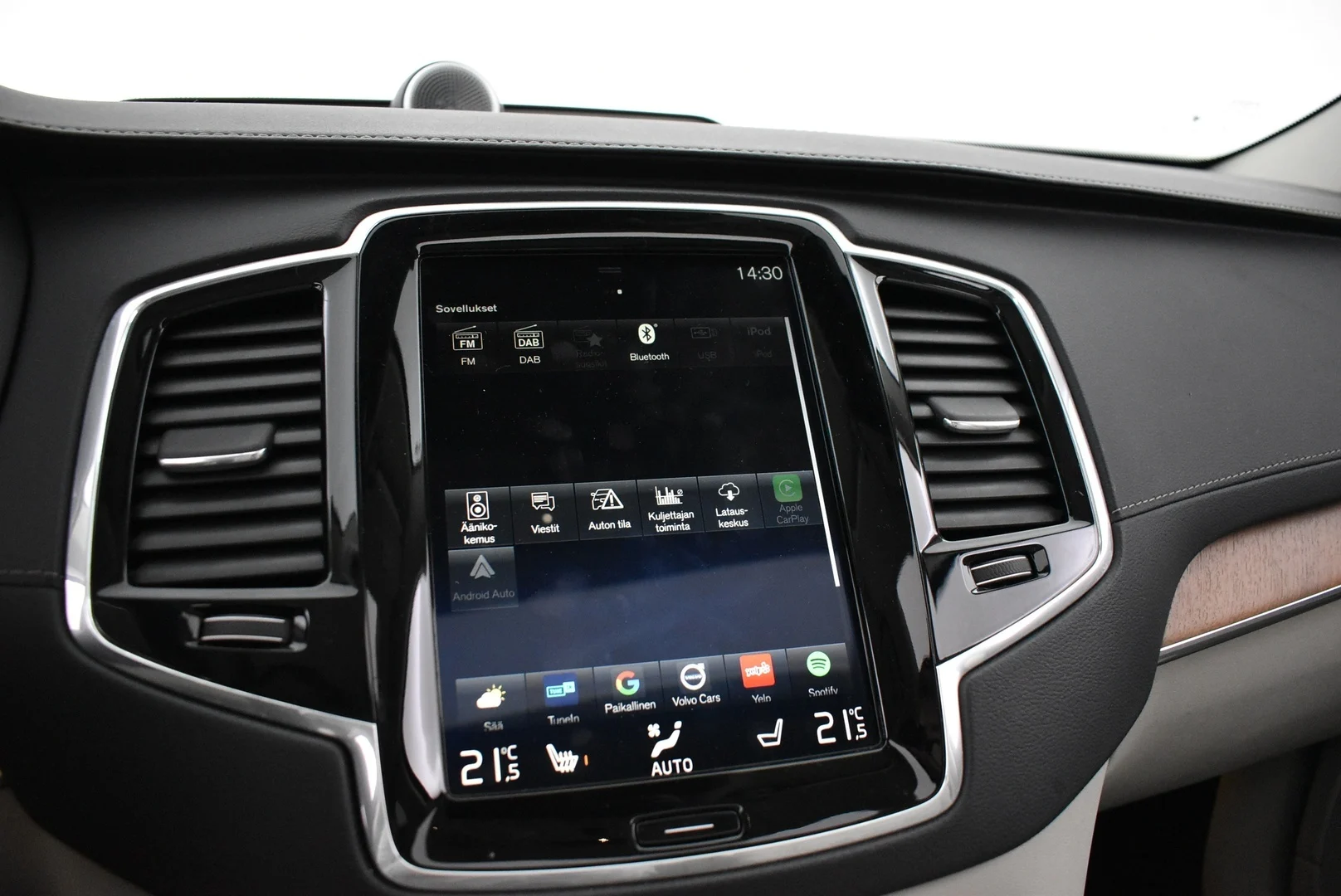 Car Image - gCN4XkbBXqFO25tAgJLjb