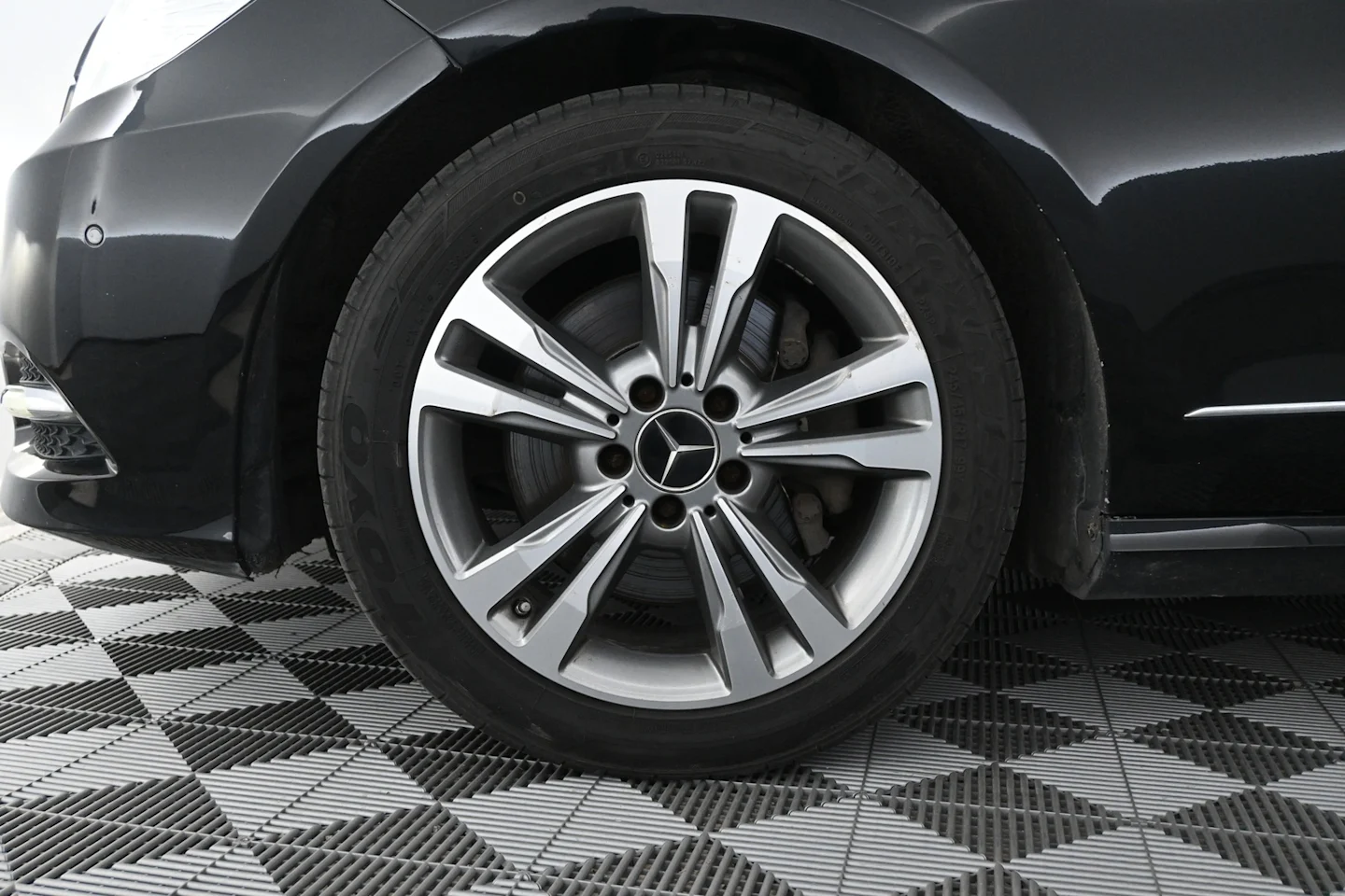 Car Image - 4GnvEMvPiZWbHGf9V3K1PY