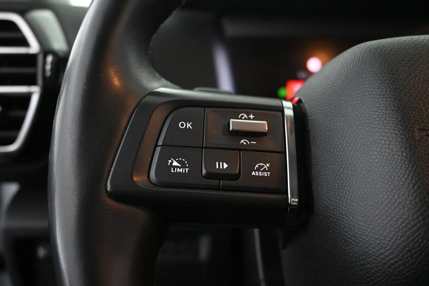 Car Image - 6yZKIKkb0eKhZVjoGconxX