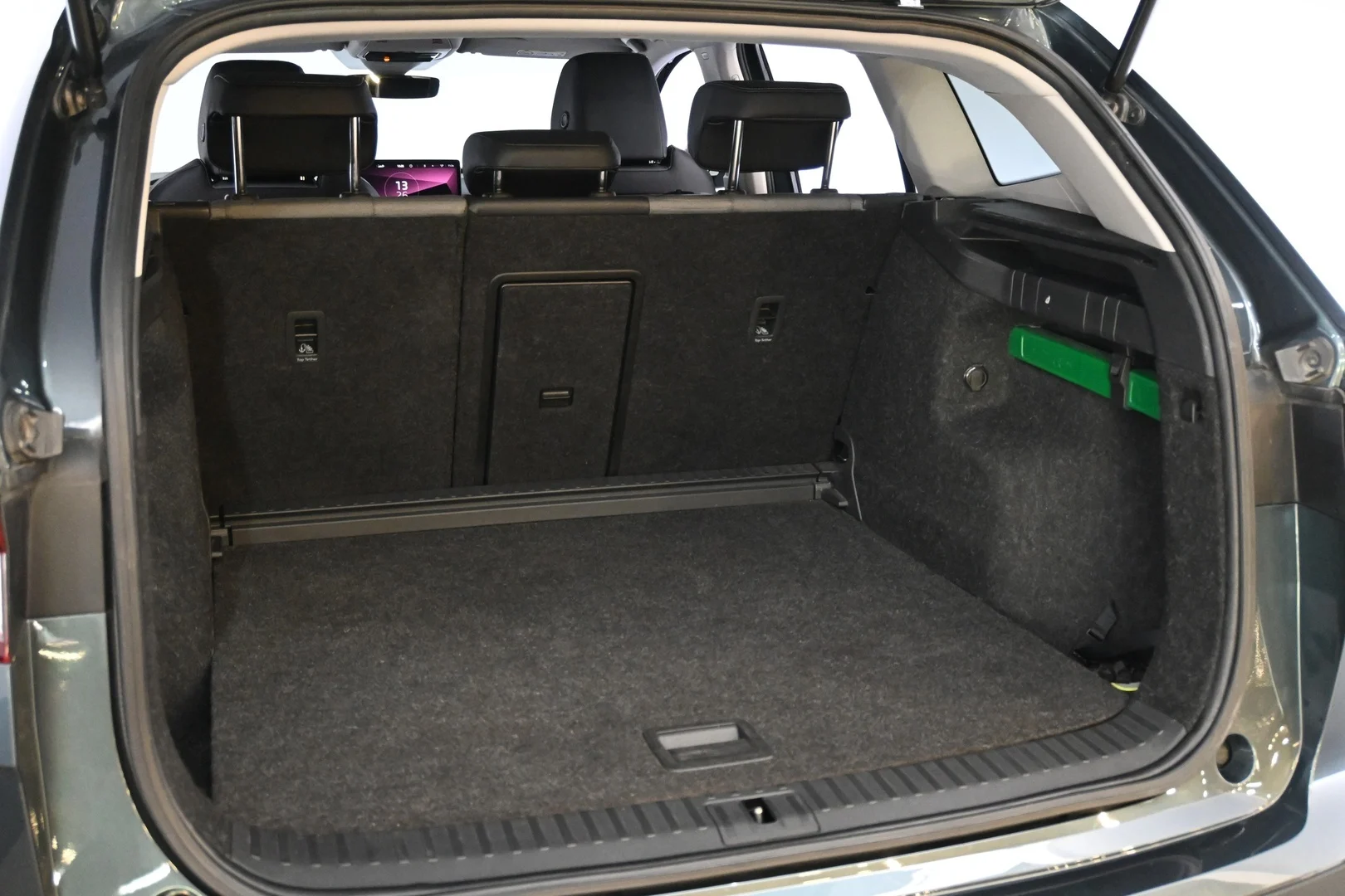 Car Image - 7xhsUfXw1U3fRQwVtC6mBv