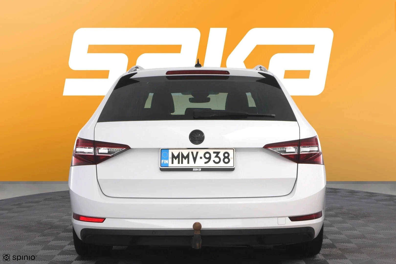 Car Image - 4zQg7lkm1rEsOm2IhGnPoN