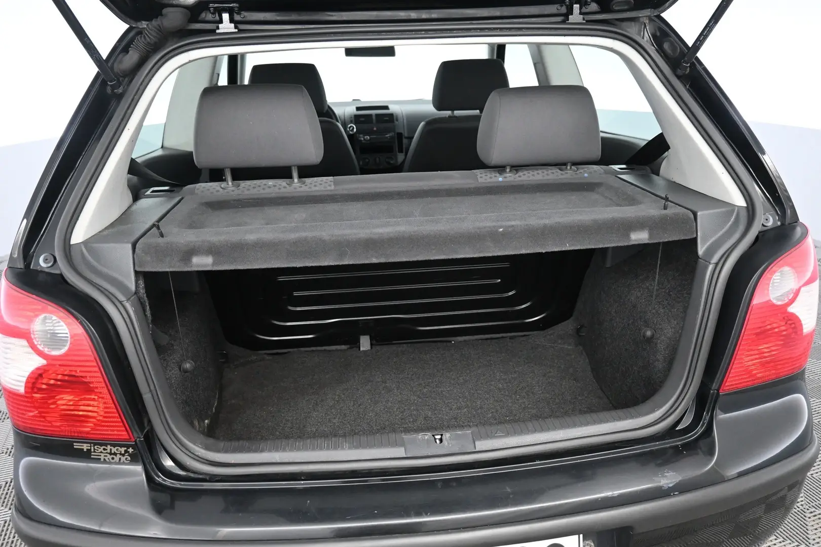 Car Image - 5aeo0Sh6CXtKfhrSkGbOzJ