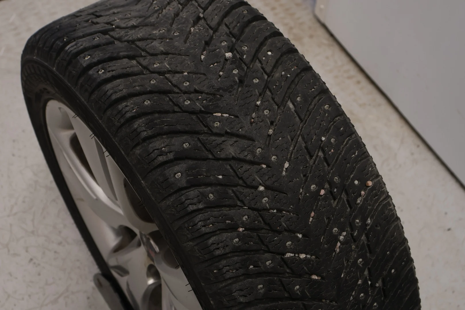 Car Image - 1aKUHnX1JDkFvxR7H8yOoL