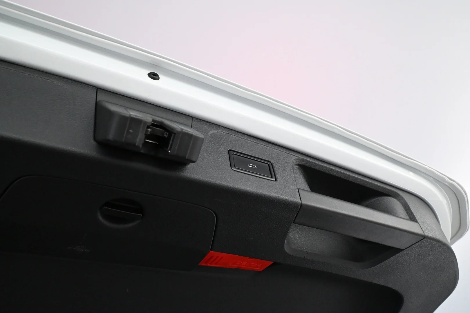 Car Image - 7MqXNPFf2eX9l6zhug2ow