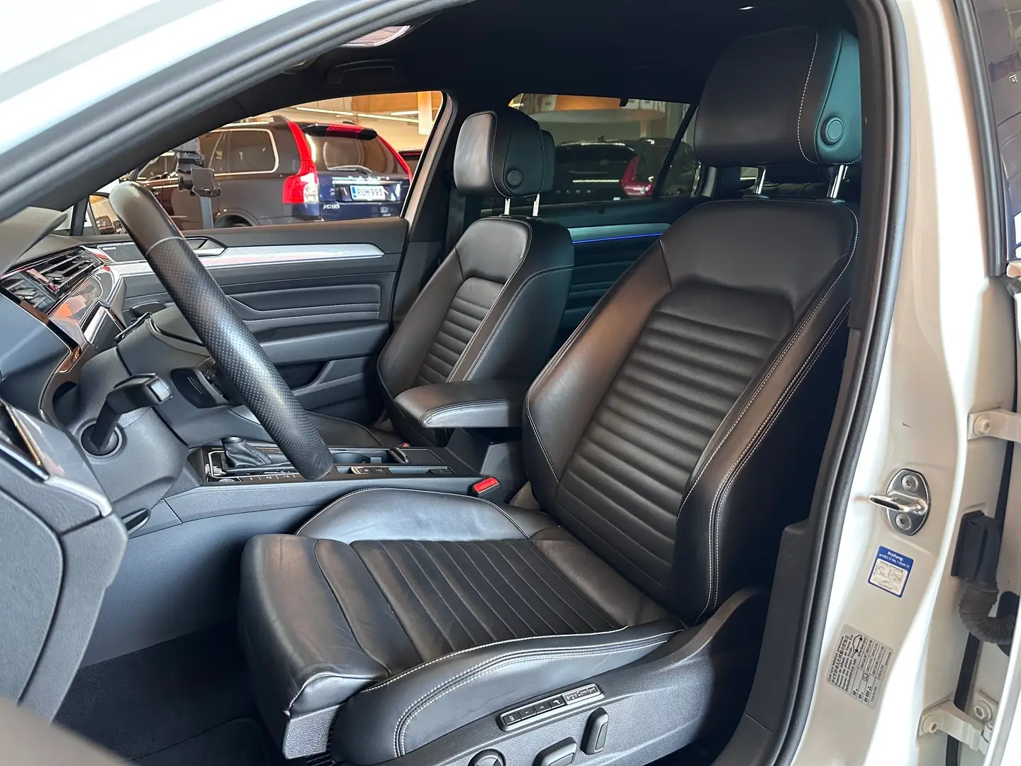 Car Image - 7DHBbwYmtP38o3sdgziBNV