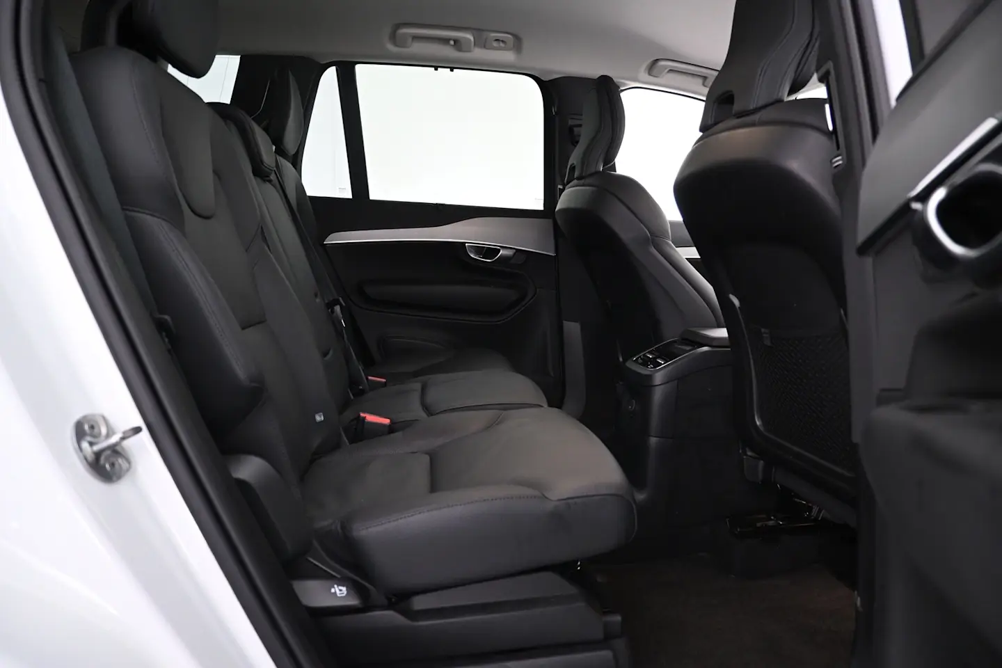 Car Image - 6o8AC9tRXoV5hGoi2MLqc9