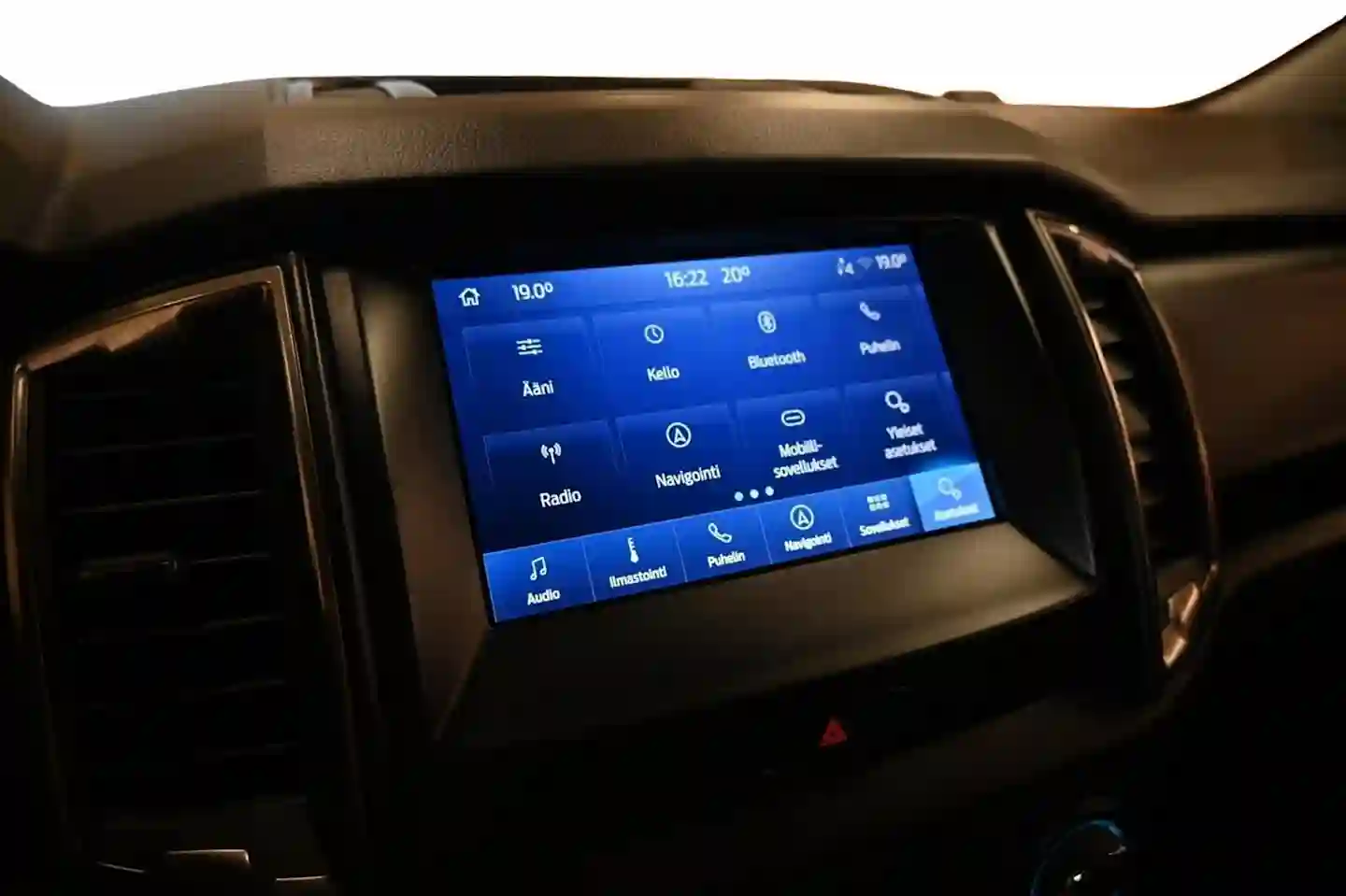 Car Image - 1koIBVT3GLvEi30ayObkL4