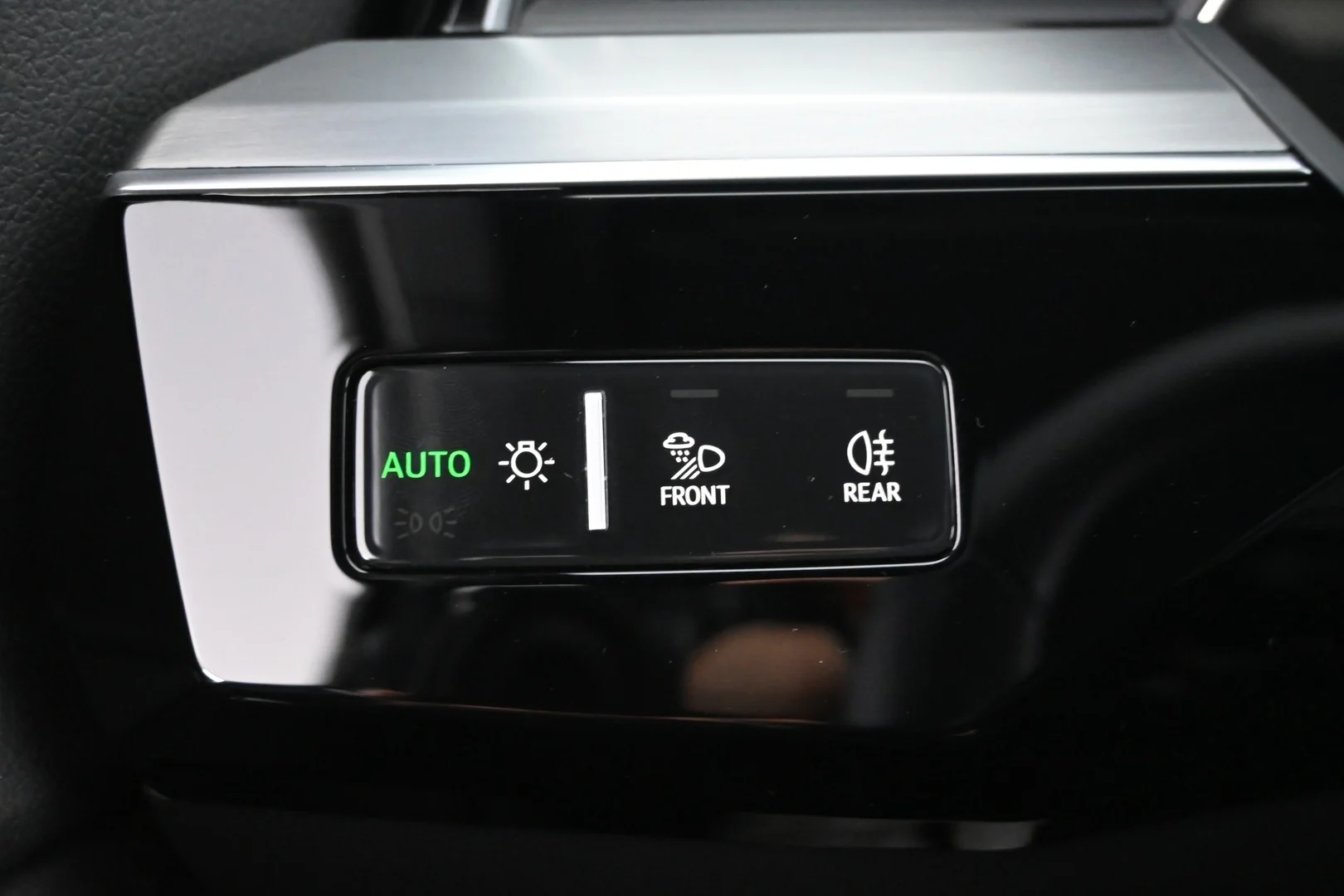 Car Image - 4e4Tg0uFrUrGj8uqRGrtHu