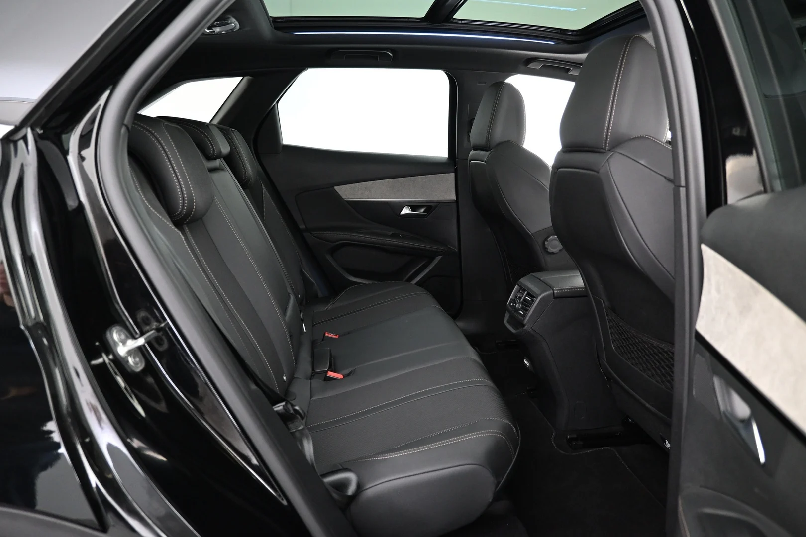 Car Image - 78gQULUKSzaCYVjyPCmjah