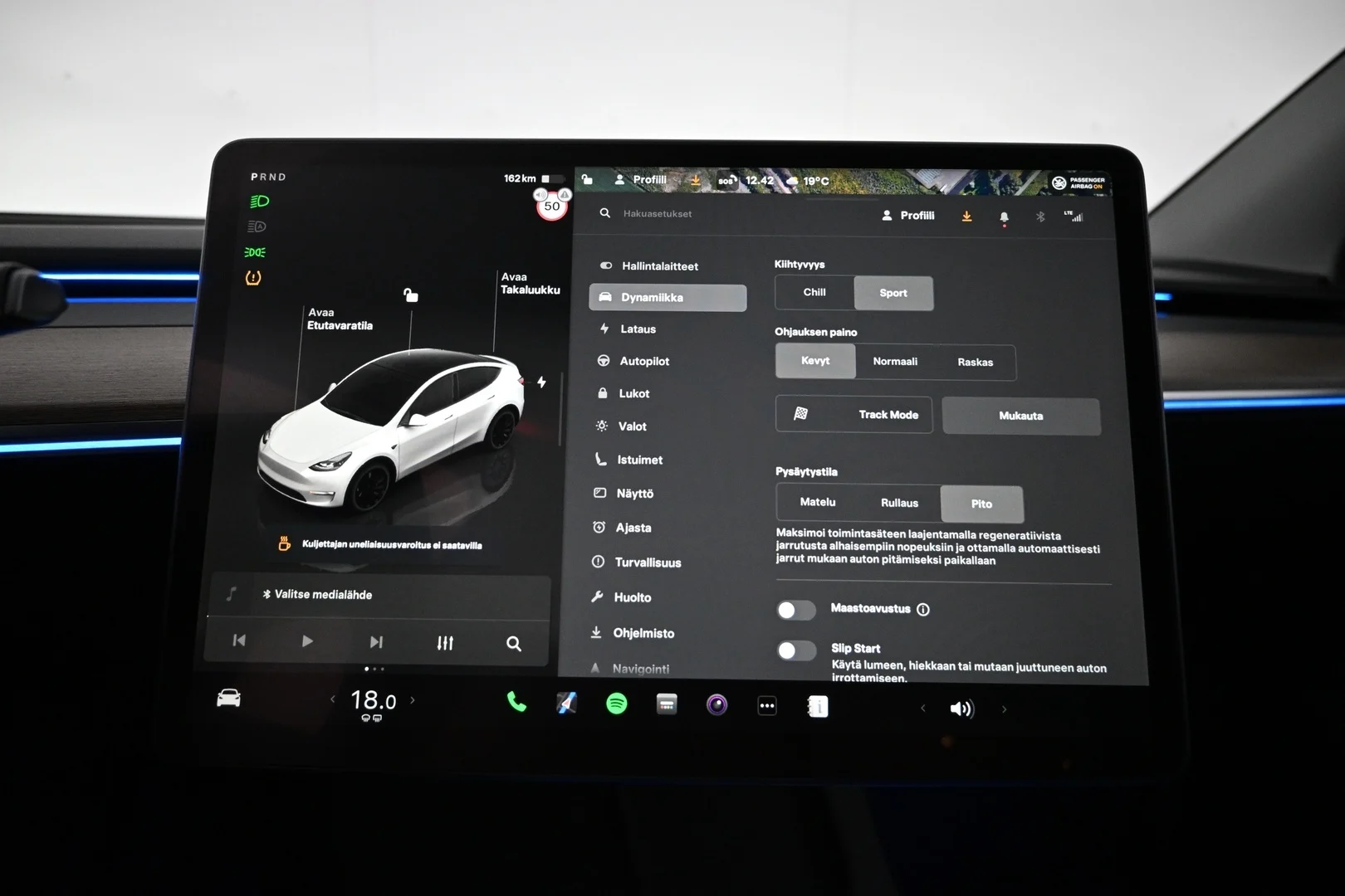Car Image - 6itum8apPdQaitWlPEdFVo