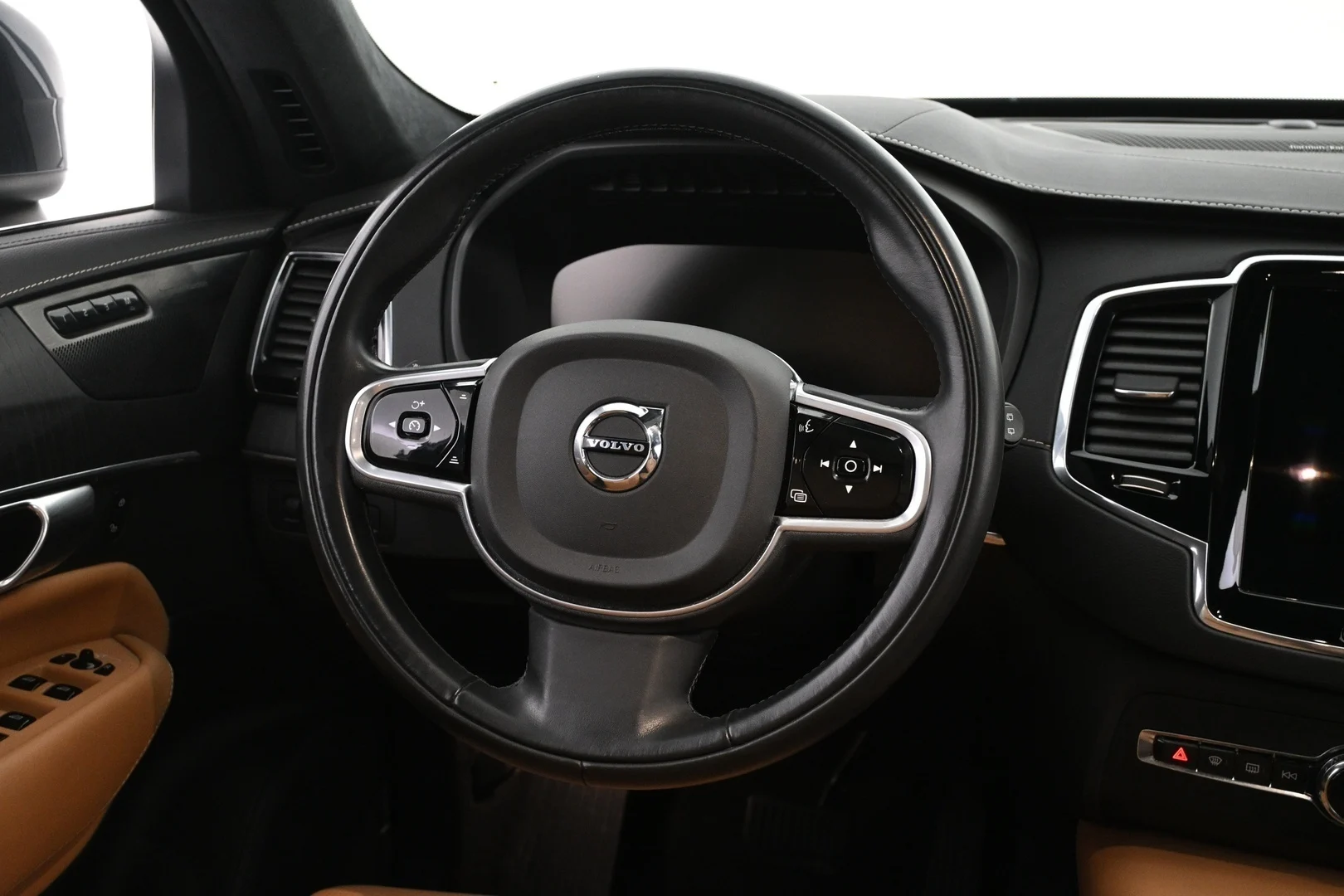 Car Image - 6XBDlkYzU5XSjPyHSQHMCu