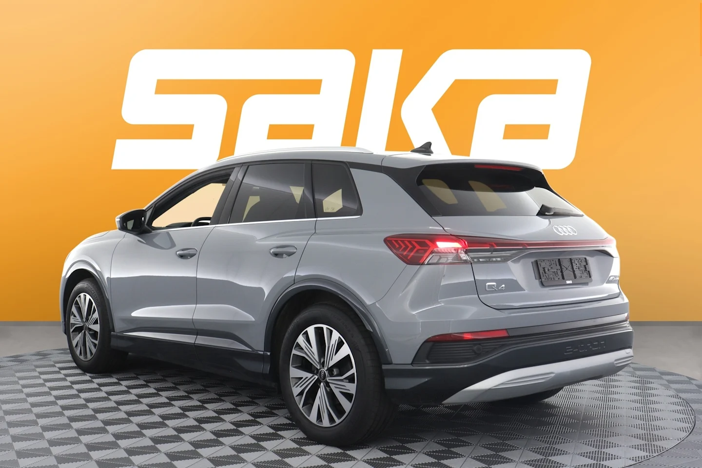Car Image - 1Qrbkzq1nEWvksNtCFD05t