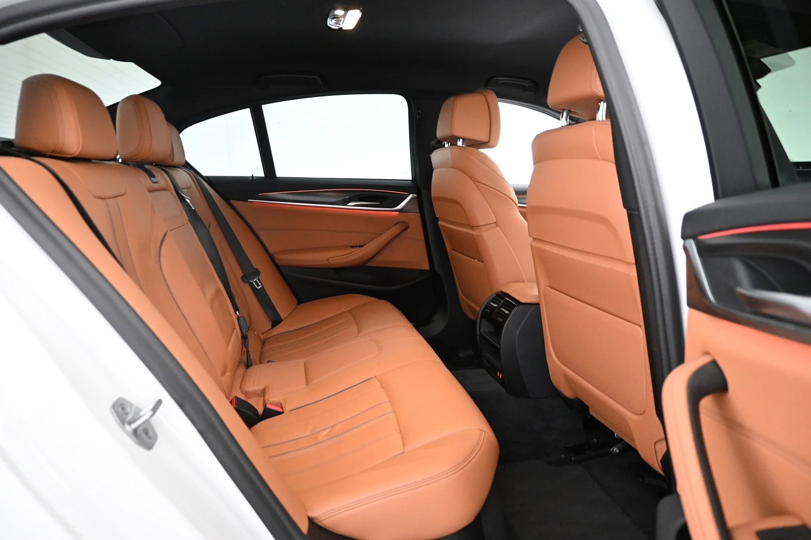 Car Image - 7ke2eYgHRbj8V4N71ApkLQ