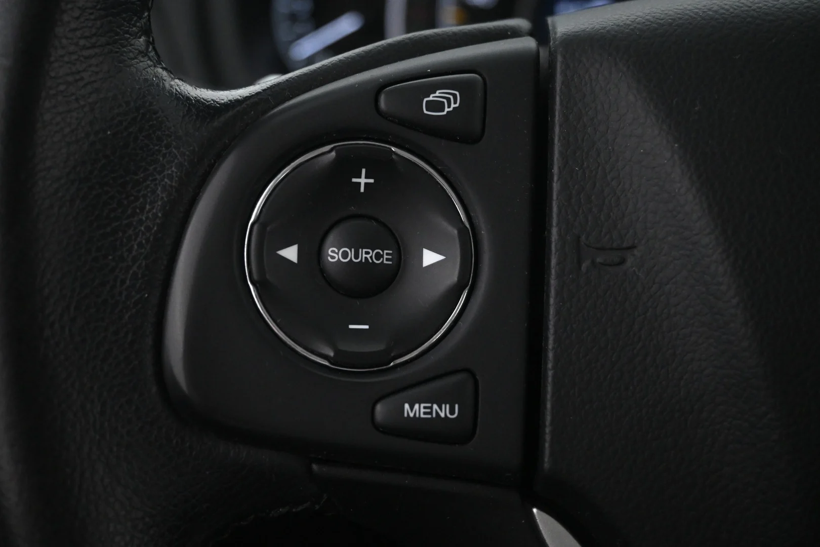 Car Image - 2KSeeNvwxP0KiiVEL7oAqD