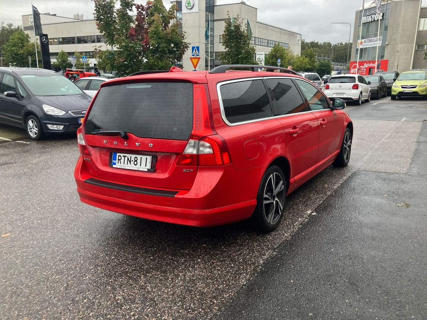 Car Image - 3yzD0PwZNyX3KGIxrxF5fL