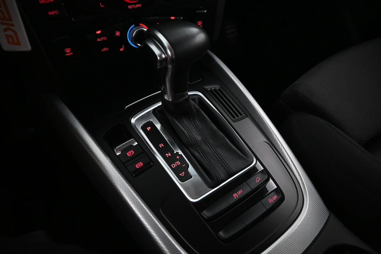 Car Image - 5Tc9plx6xpW0u3SWjR1cgv
