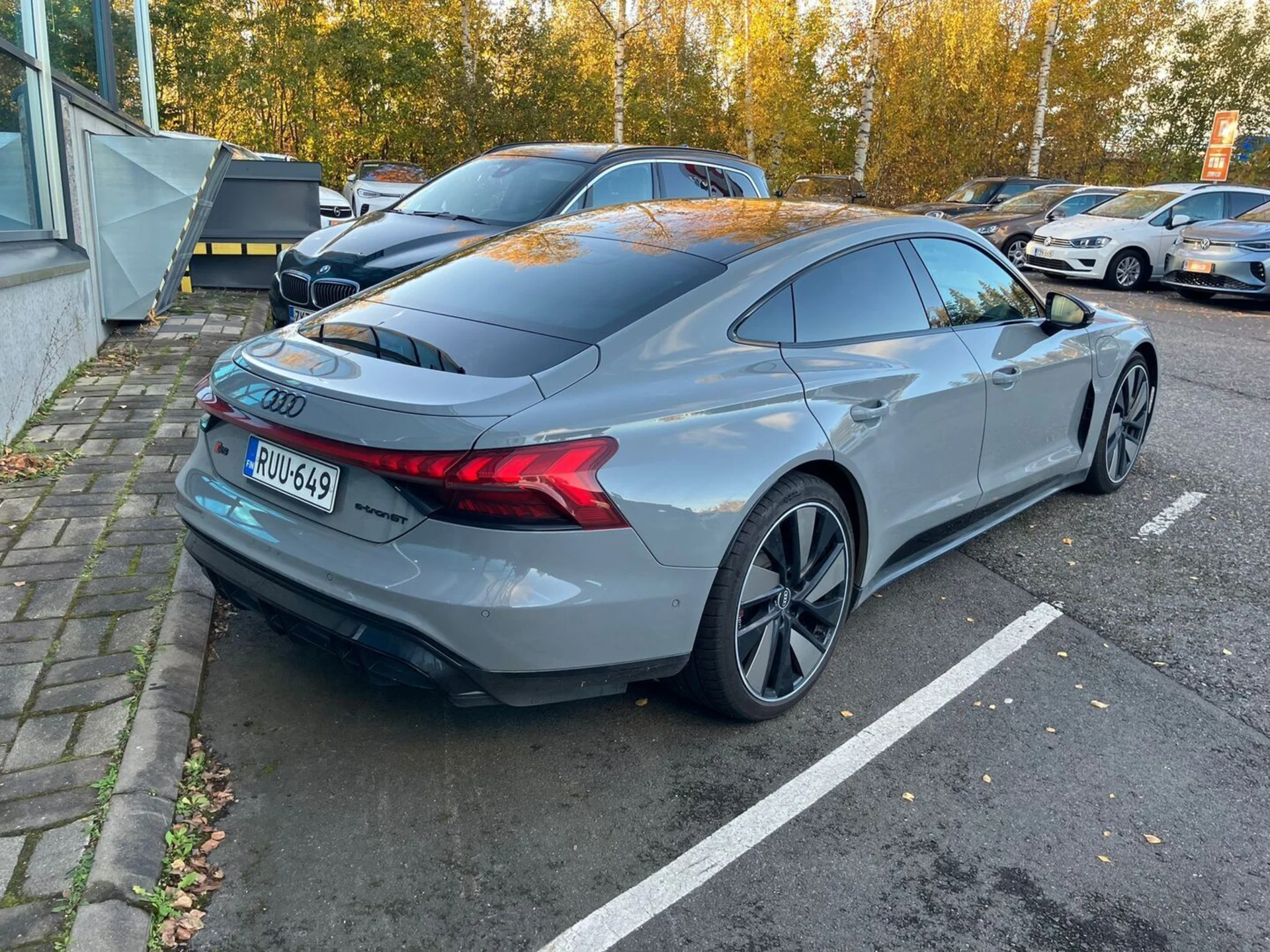 Car Image - 66Oemkzv1kf9GNlzKysKaN