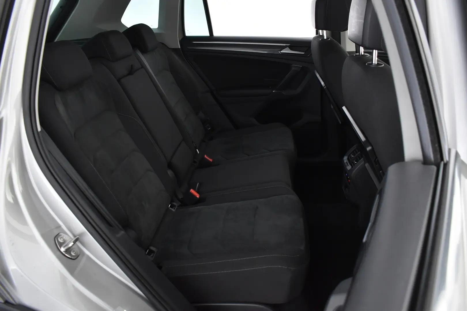 Car Image - 3h56k7SY22ziD3rNrvs8Dp