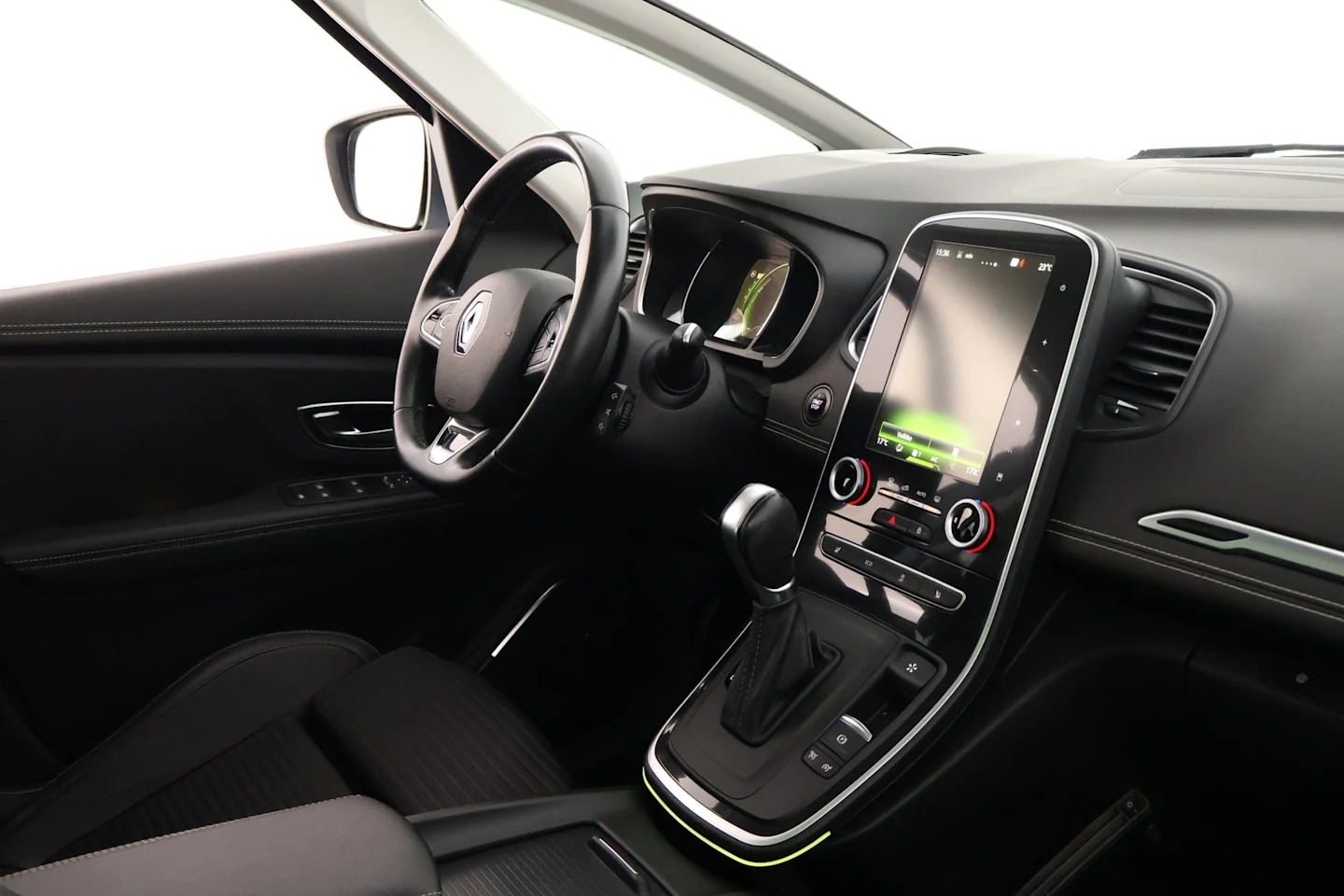 Car Image - FkRnbxb06chVx4R8wmGJx
