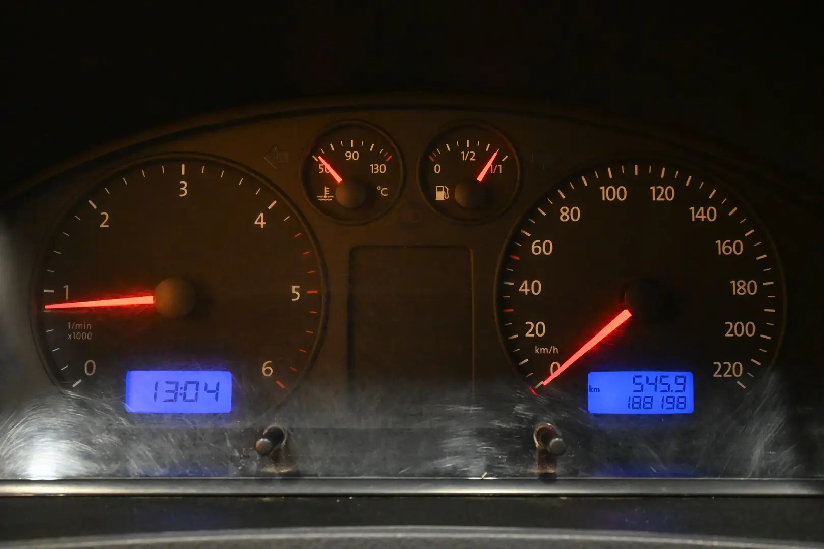 Car Image - 2K9vWXIdV4pOc5ez8Ip54y
