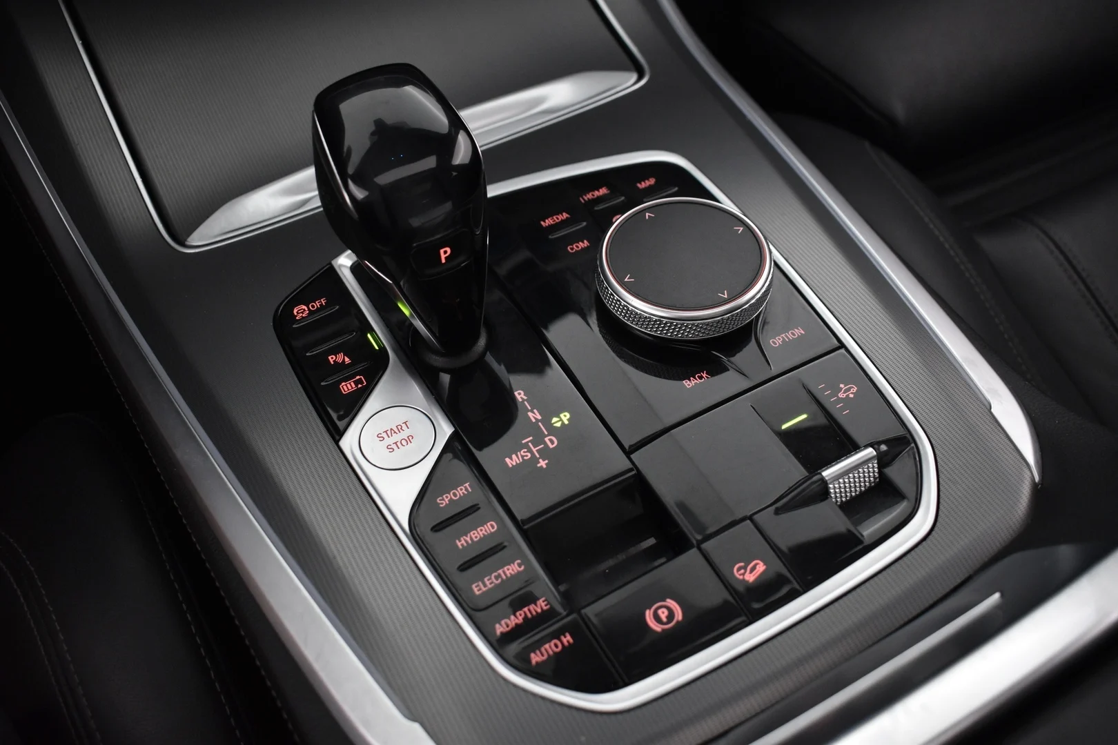 Car Image - 35Co30eE9zzTrEPYkSErlm