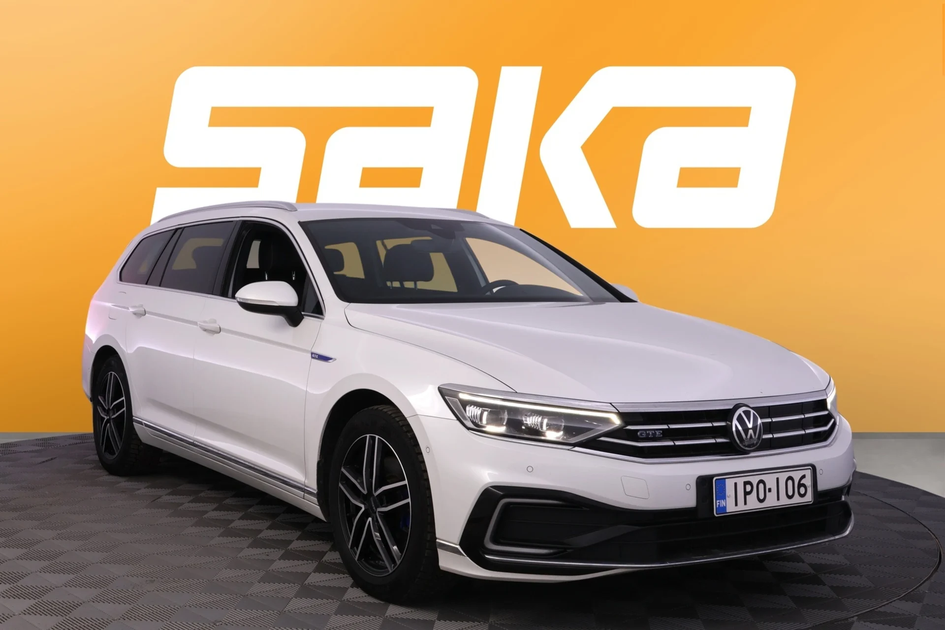 Car Image - 7y8DaX2hoCsjXuAw7kHqh2