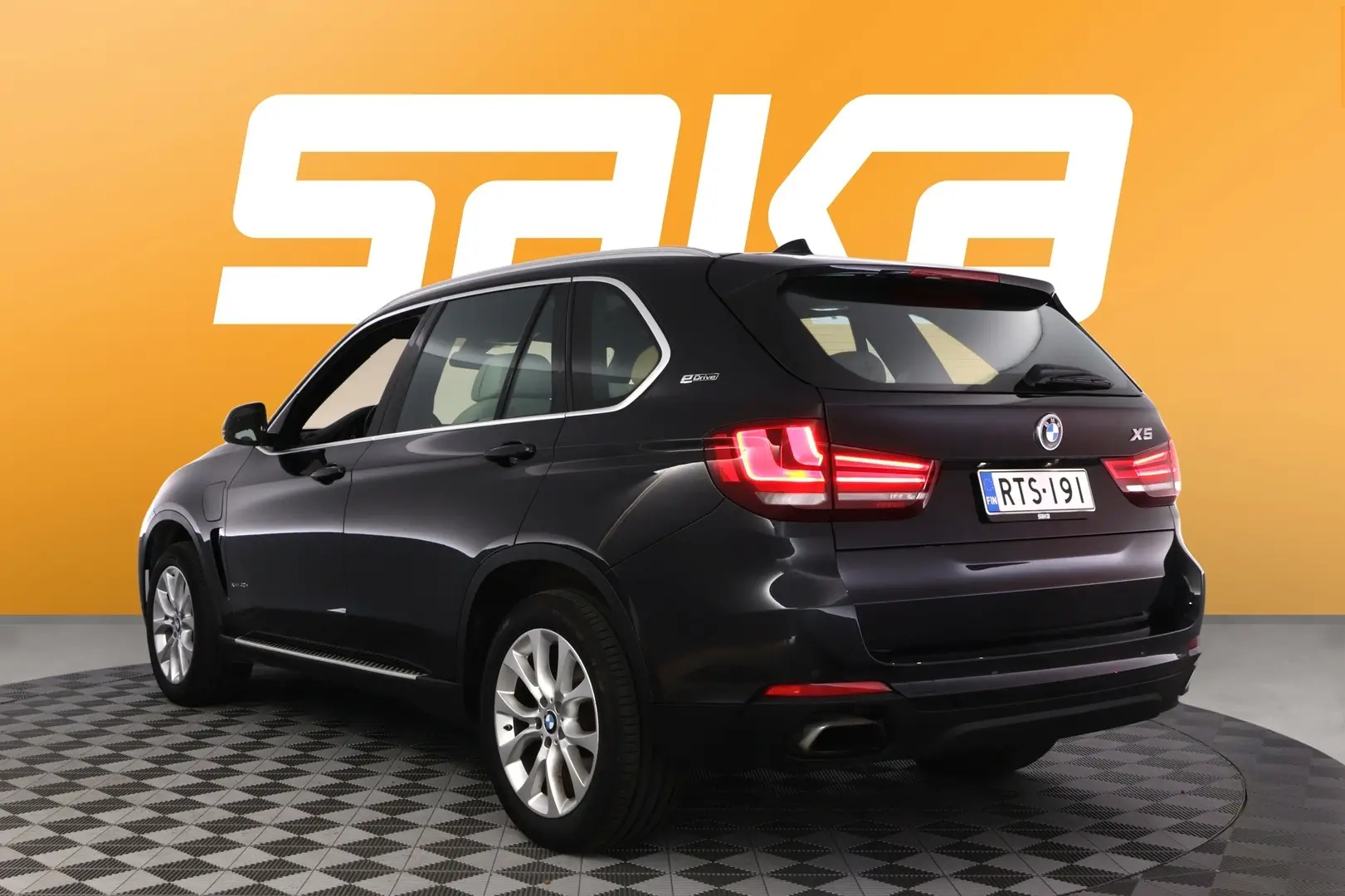Car Image - YPvuYwIwcK2oAwe3yBqbM