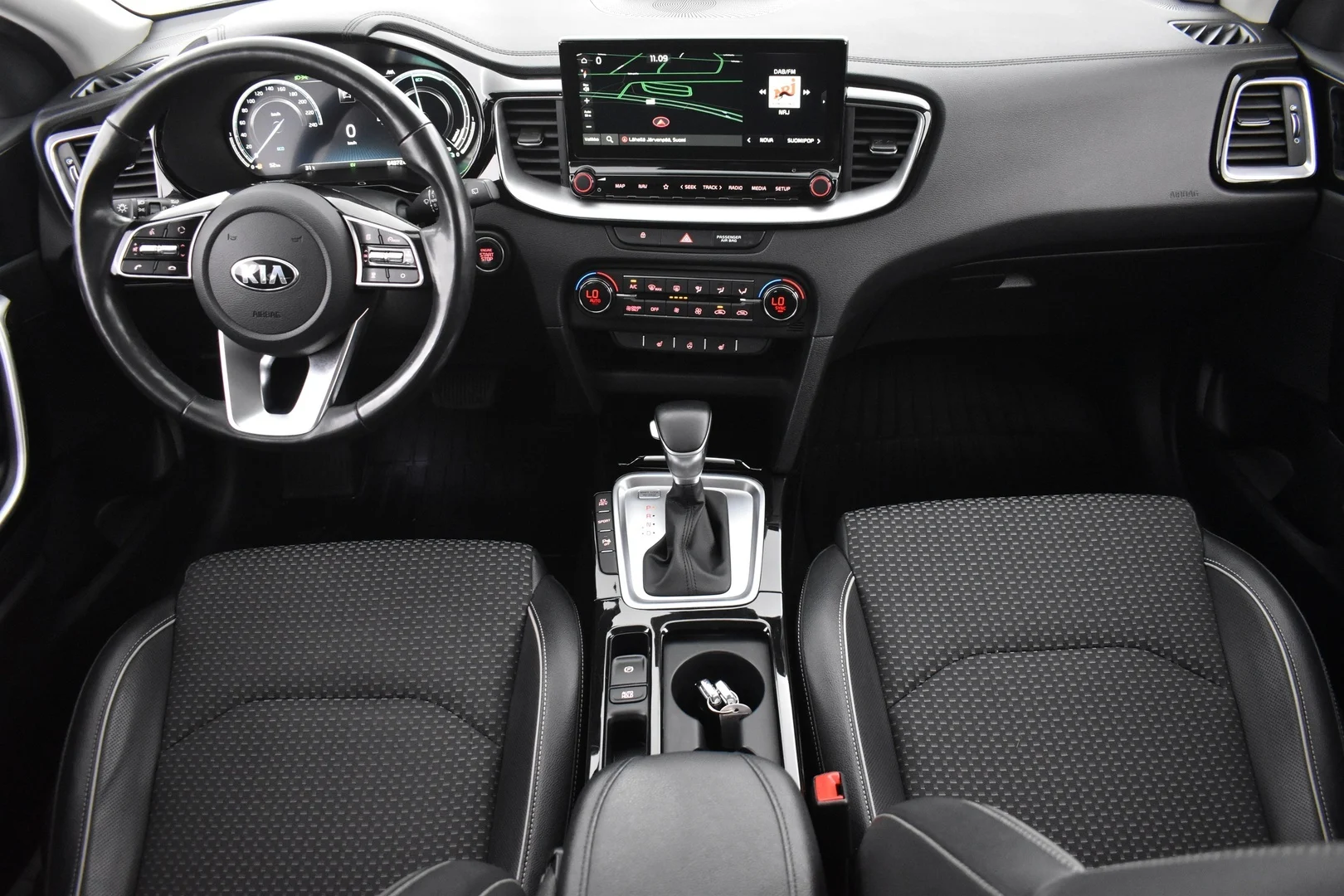 Car Image - RXkMcN43eHv9ebvTInWNL