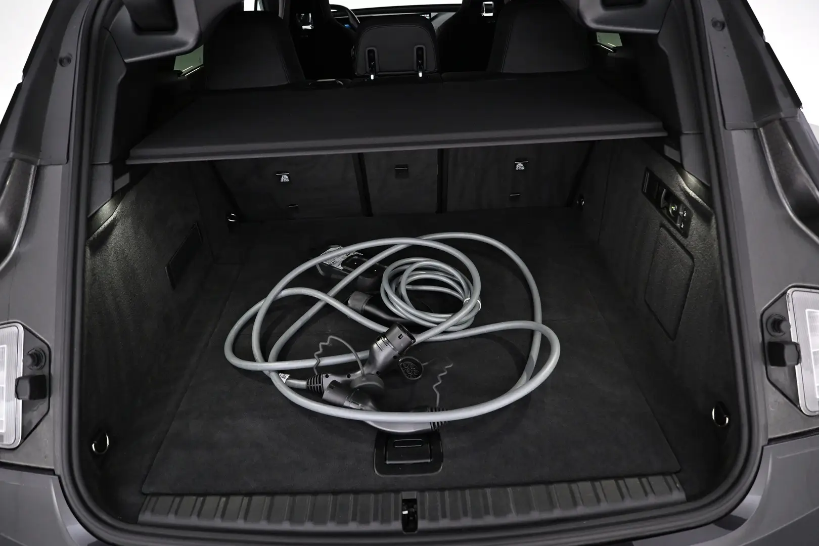 Car Image - 3haqg4N3qE4od8C3zxFC8L