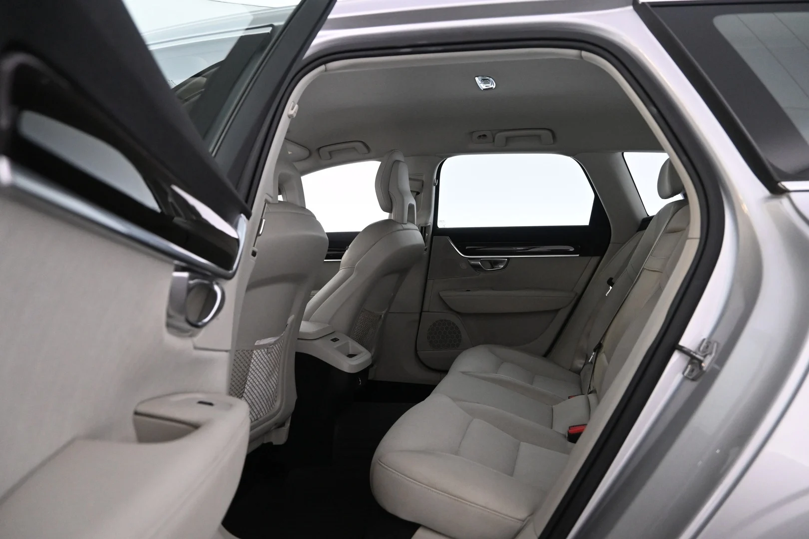 Car Image - NlhmRkUGv9eCgI8MpNVaS