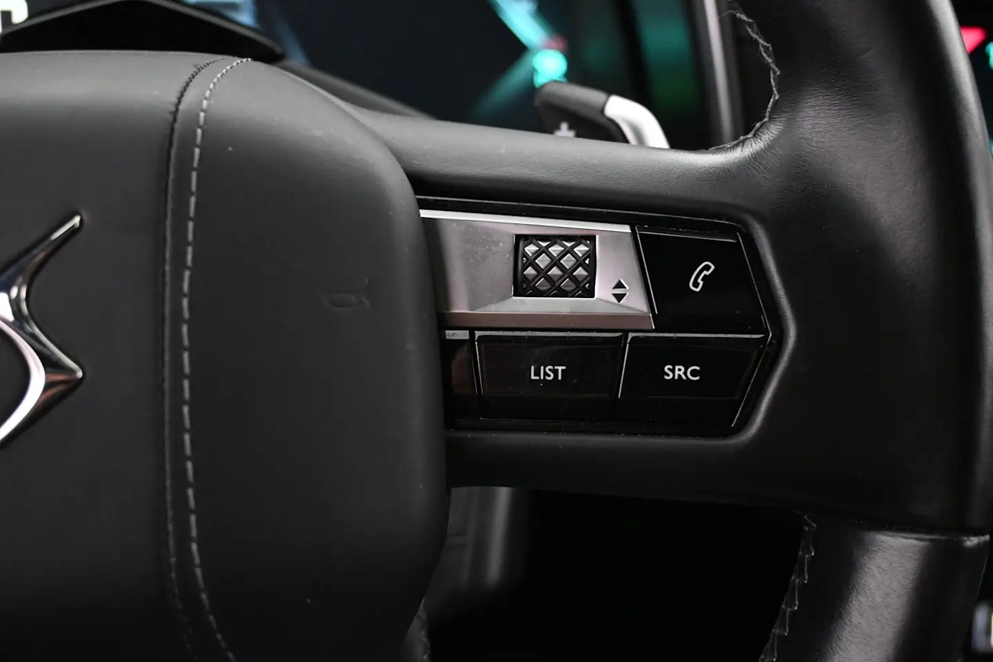 Car Image - 6RLyp1hh0cBLjpz1Xv8WRy