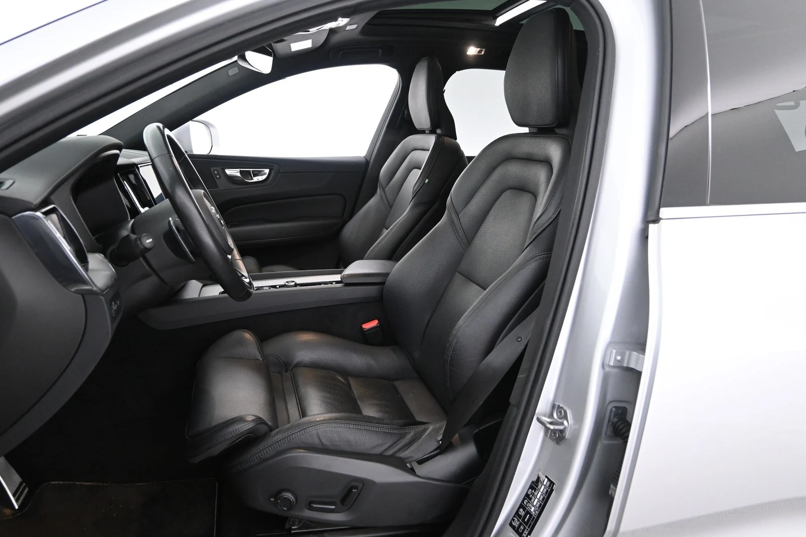 Car Image - 6nBpDSyflAhm2mtBn0LqYi